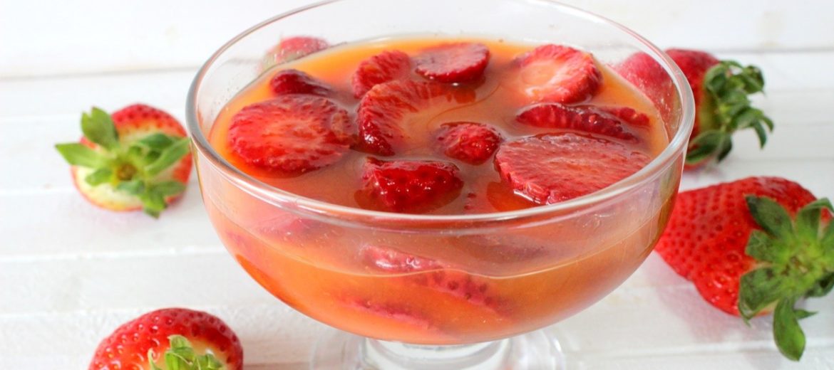 Fresa con zumo de naranja