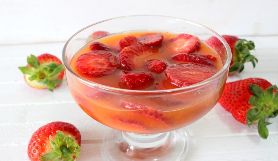 Fresa con zumo de naranja